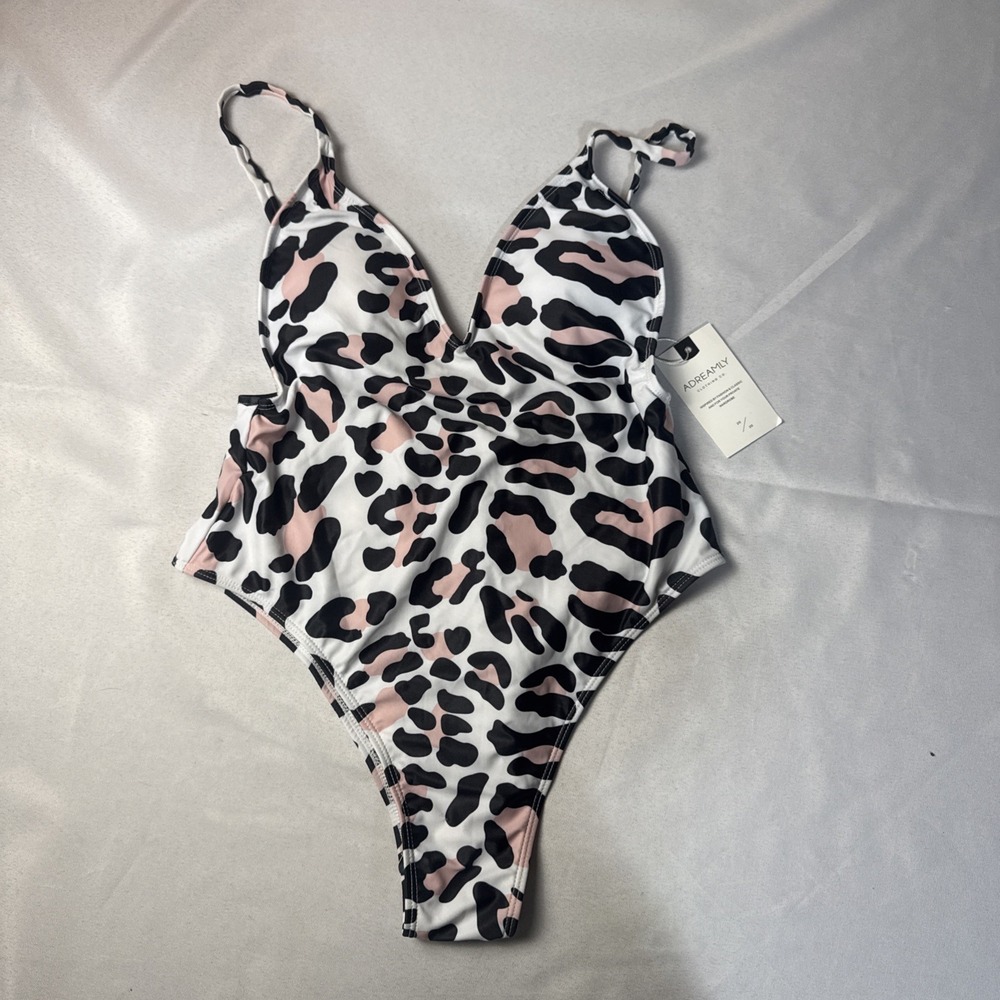 Adreamly Swimsuit Leopard Print Pattern One Piece Size Medium New
